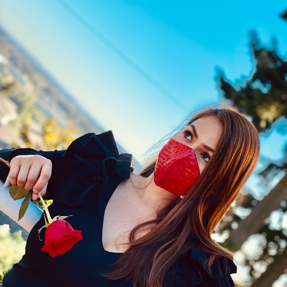 Stylish.Good quality. Lightweight.100% breathable. - Picture 3 of 7